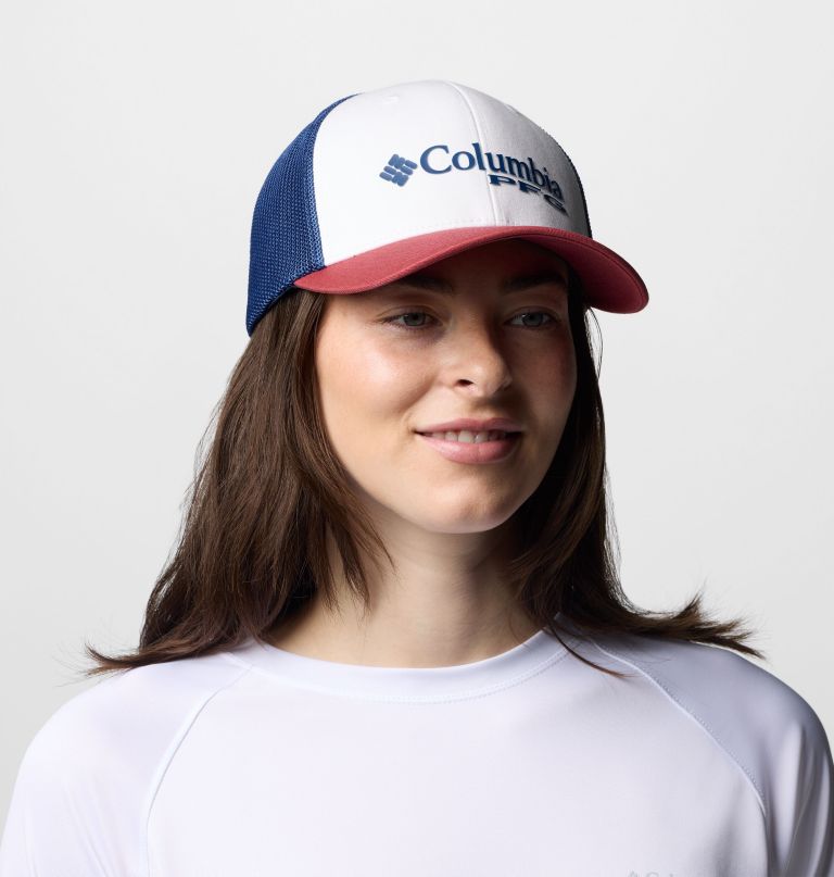 czapka z daszkiem z siatki pfg logo